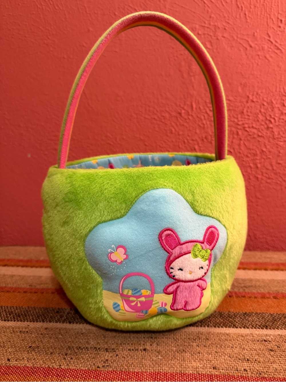 Hello Kitty Easter Basket Like New